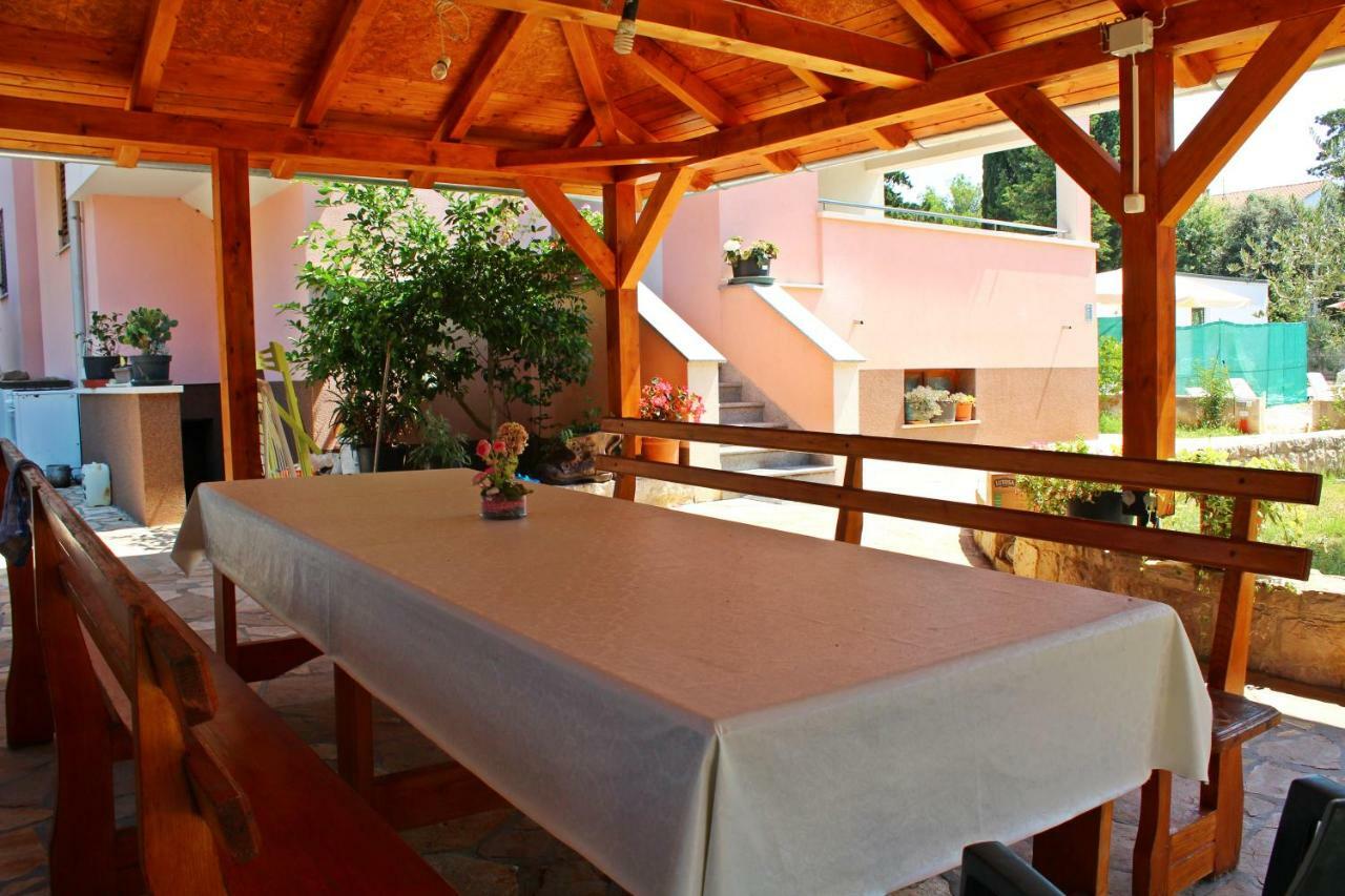Villa Daria Pakostane Exterior photo